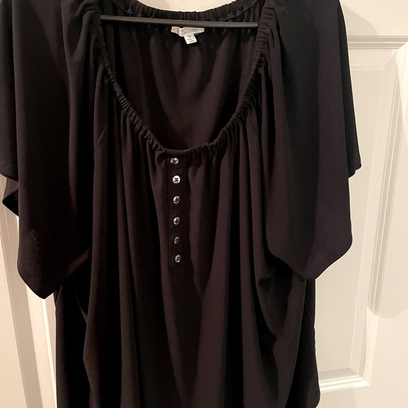 3XL off the shoulders top - Picture 3 of 3